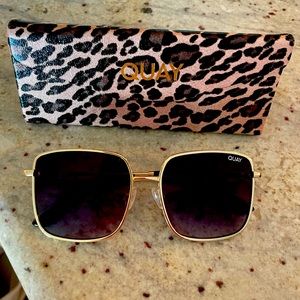 NEW Quay Summer Sunnies + Cheetah Case